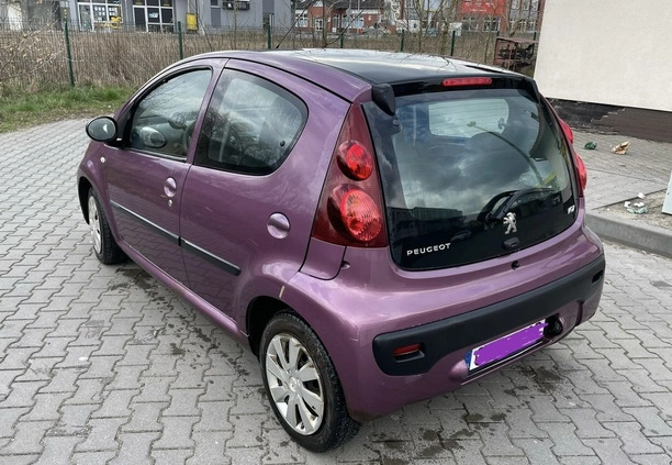 Peugeot 107 cena 17400 przebieg: 74900, rok produkcji 2013 z Toruń małe 11